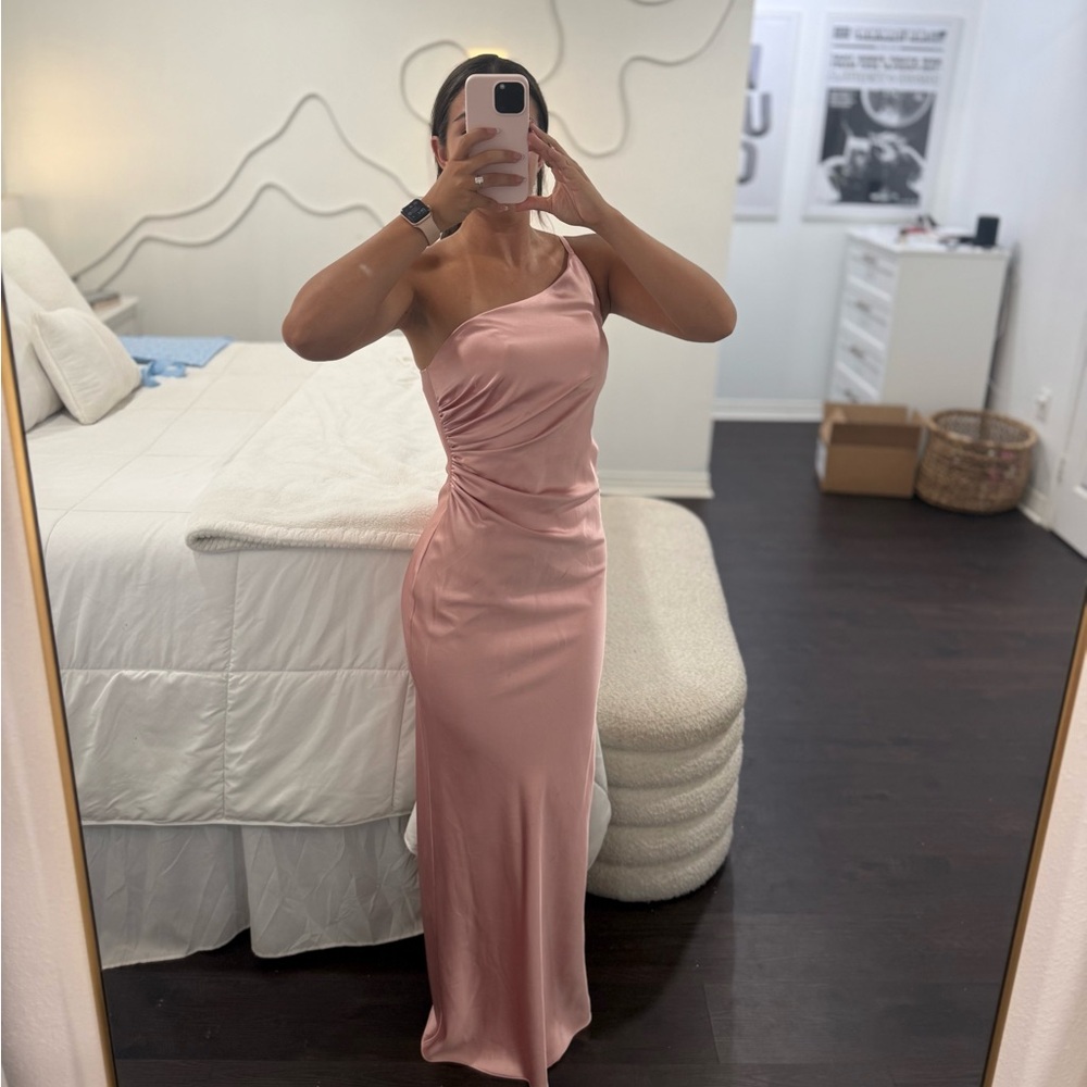 Chic One-Shoulder Satin Dress in Blush